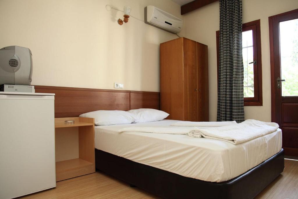 Tug Hotel Kusadasi Exterior photo
